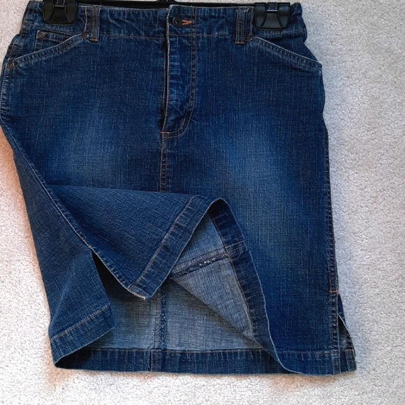Jean skirt - Picture 4 of 4